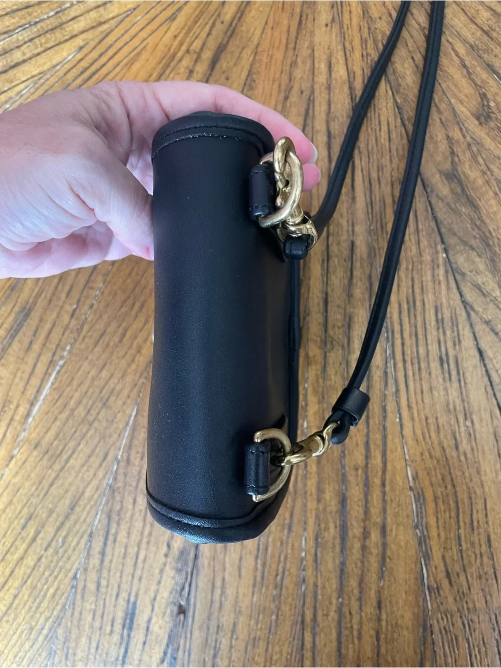 Vintage 1990’s Coach 9826 Black Leather Crossbody/Belt Bag